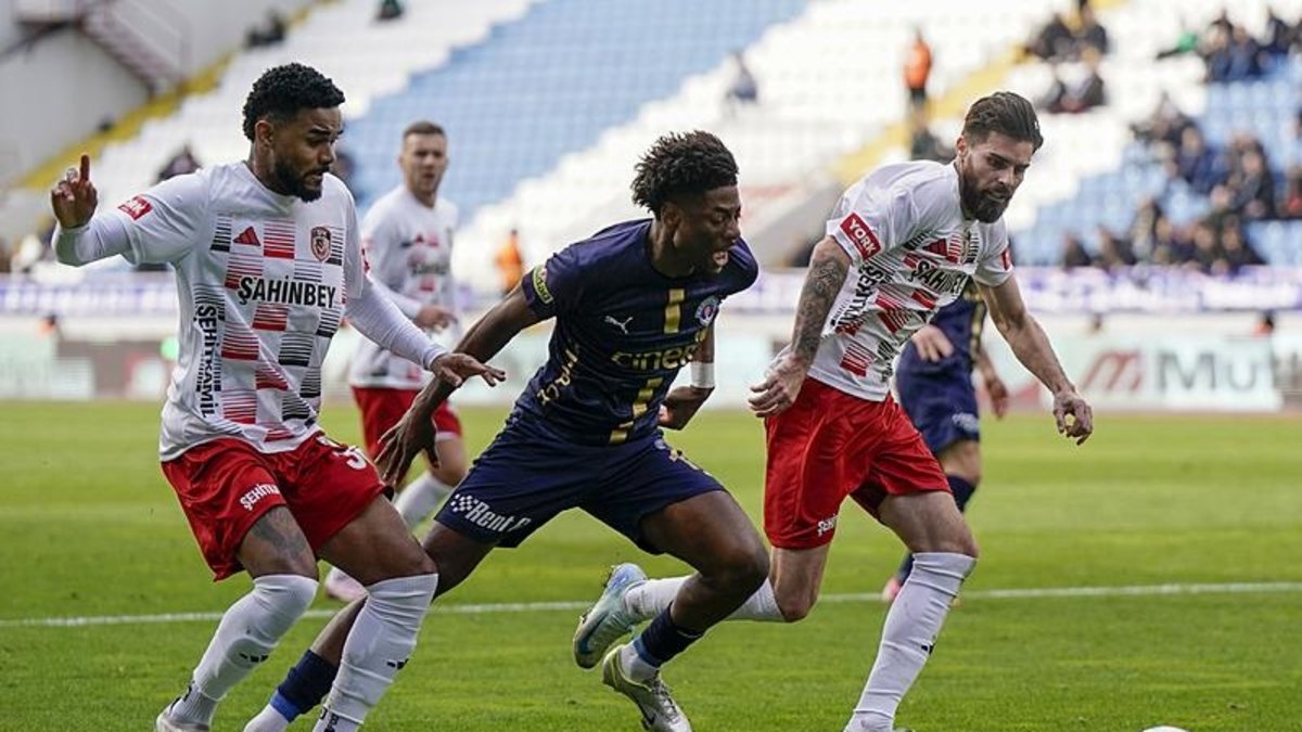 Kasımpaşa 2-2 Gaziantep FK (MAÇ SONUCU - ÖZET)