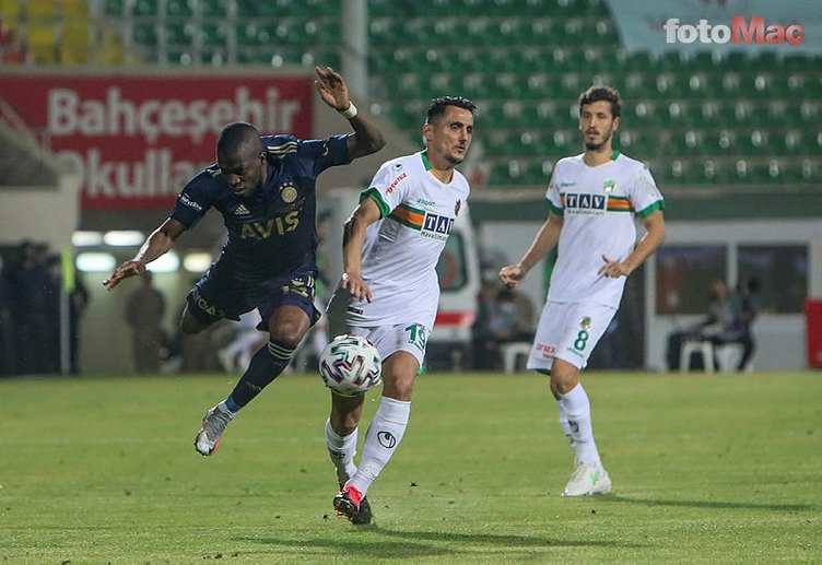 Son dakika spor haberleri: Alanyaspor Fenerbahçe maçında kural hatası var mı? IFAB o pozisyon için ne diyor?