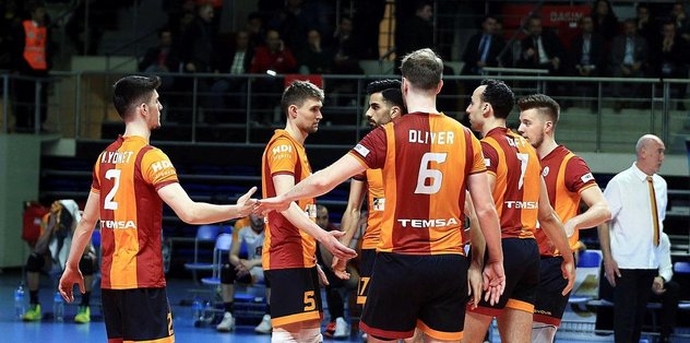 Galatasaray yarı finalde