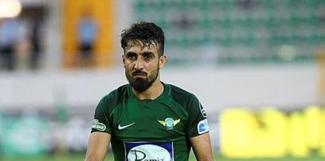 Galatasaray Muğdat Çelik ile sözleşme imzalıyor