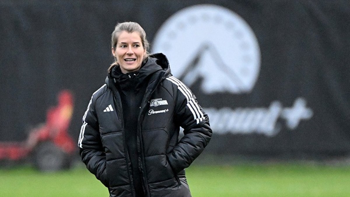 İşte Bundesliga tarihindeki ilk kadın teknik direktör!