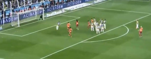 Sasirtan Benzerlik Tam 6 Yil Once Bugun Milan Baros Maicon Son Dakika Super Lig Haberleri