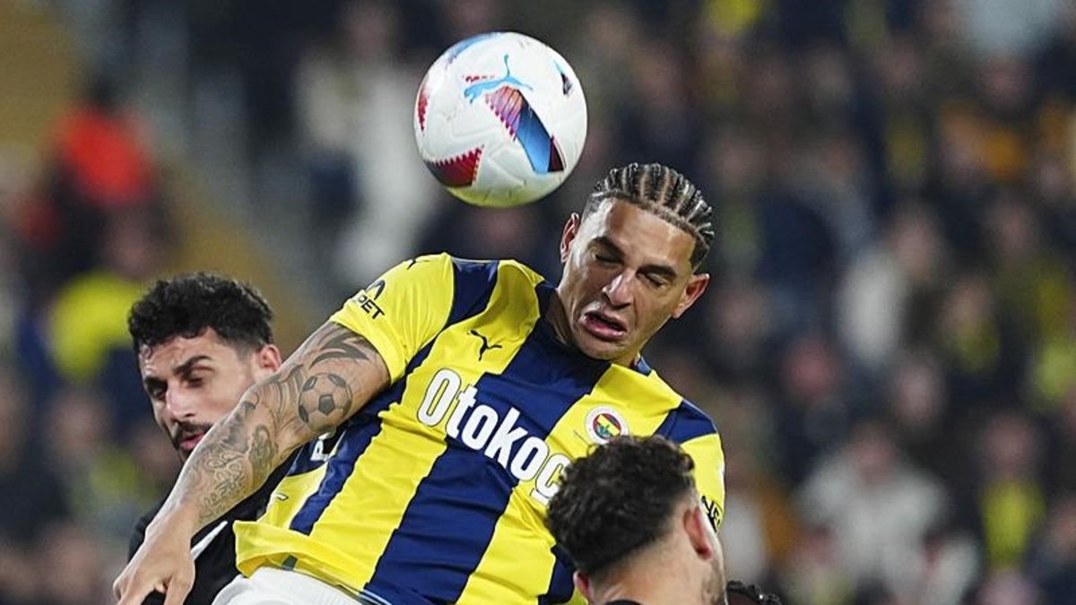 Fenerbahçe'de Diego Carlos şoku! Oyuna devam edemedi