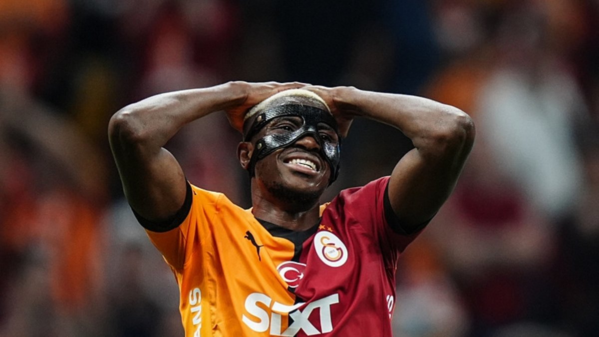 TRANSFER HABERİ - Galatasaraylıları kızdıracak transfer çağrısı! Osimhen... TRANSFER HABERİ - Galatasaraylıları kızdıracak transfer çağrısı! Osimhen...