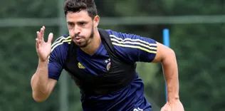 Giuliano, kendisini forvet olarak tanımlıyor