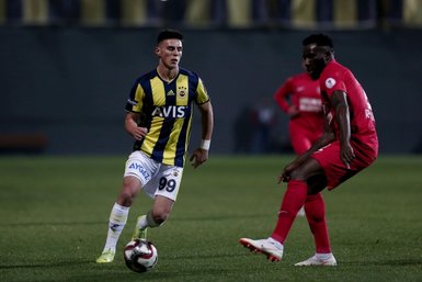Fenerbahçeli Eljif Elmas’ı istiyorlar