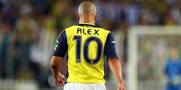 Alex'in tahtını sallayacak!