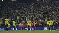 Taraftarlardan biri serbest