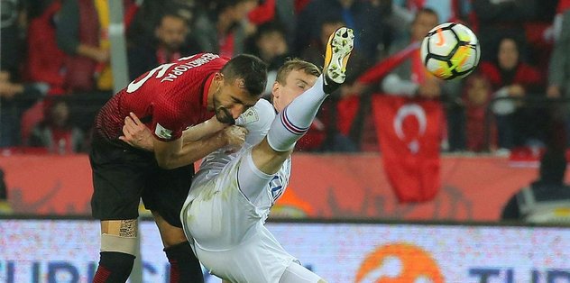 GÖREVDEN Mİ KAÇSAYDIM!