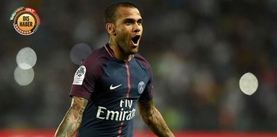 Daniel Alves Sao Paulo'ya transfer oldu