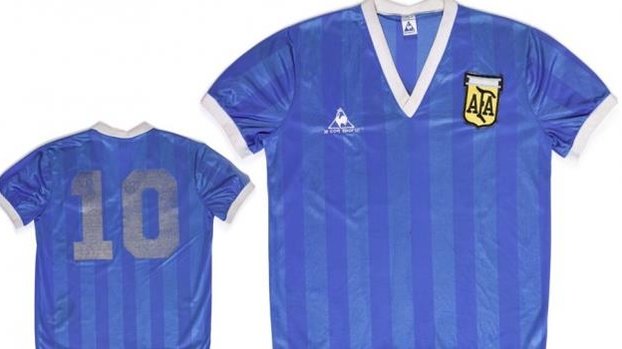 Maradona'nın giydiği 'Tanrının Eli' forması satışa çıktı!