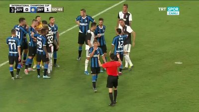 >Juventus-Inter maçında gerginlik! Merih Demiral...