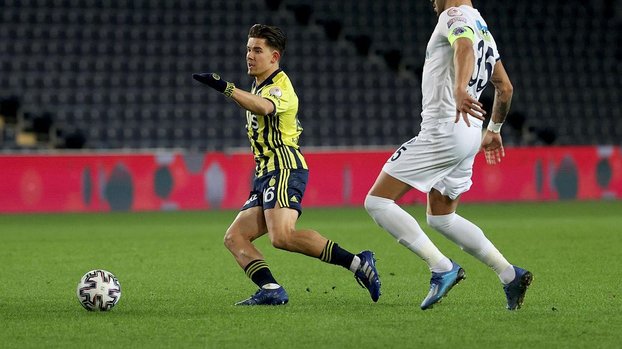 Ferdi Kadıoğlu could not take advantage of the net opportunity in the match between Fenerbahçe and Kasımpaşa #