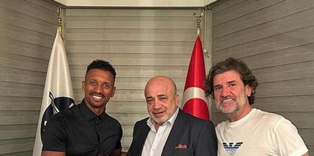 Adana Demirspor, Süper Lig’e flaş bir transfer yaparak Luis Nani’yi kadrosuna kattı. Portekizli futbolcu ile 1+1 yıllık sözleşme imzalayan kulüp, transferi resmi olarak duyurdu. Adana Demirspor, Süper Lig’e flaş bir transfer yaparak Luis Nani’yi kadrosuna kattı. Portekizli futbolcu ile 1+1 yıllık sözleşme imzalayan kulüp, transferi resmi olarak duyurdu.