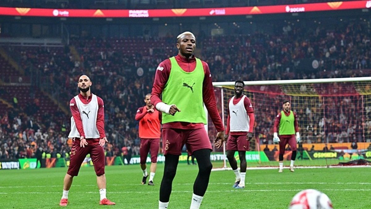 Nijeryalı eski yıldızdan Osimhen'e uyarı! Sakın o takıma gitme