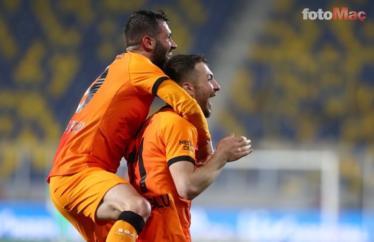 Son dakika spor haberleri: Galatasaraylı yıldıza Fenerbahçe kancası! Emre Belözoğlu transferde devrede