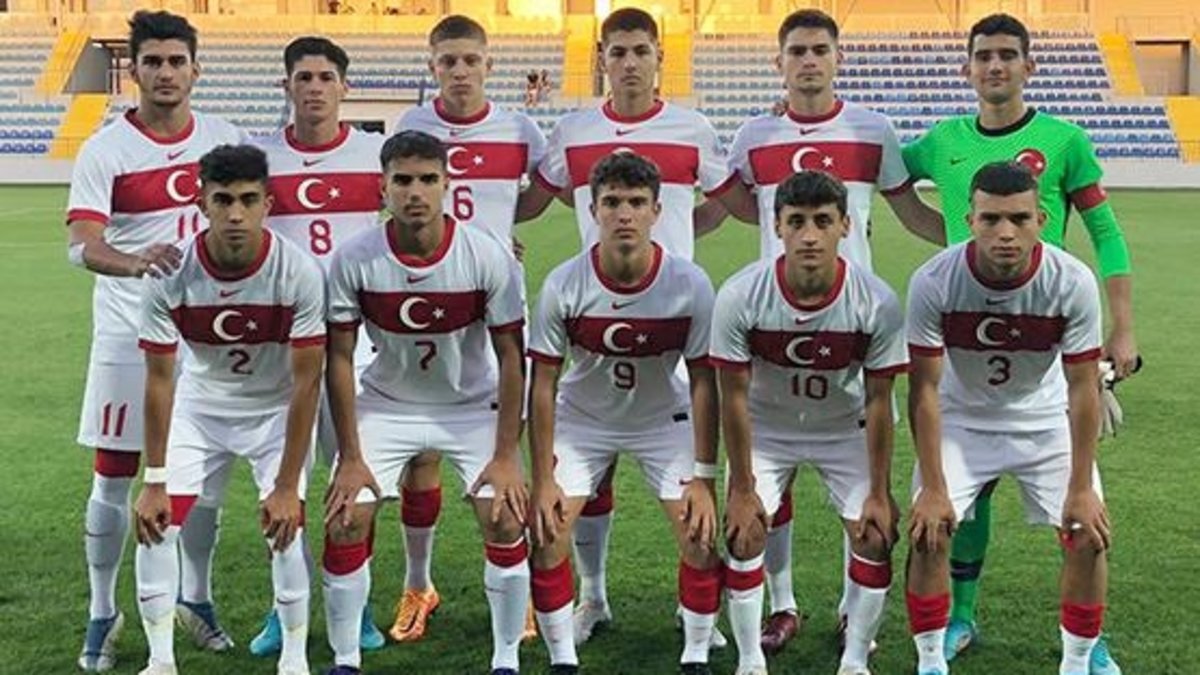 Gençlerin Milli heyecanı