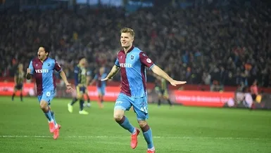 Napoli’nin Sörloth aşkı