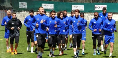 Karabükspor kritik maça hazırlanıyor