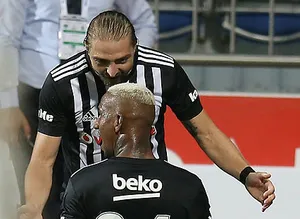 Süper Lig’de kavga eden takım arkadaşları