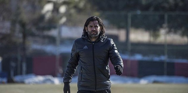 İbrahim Üzülmez: "Son dakikada yediğimiz gol bizi gerçekten üzdü"