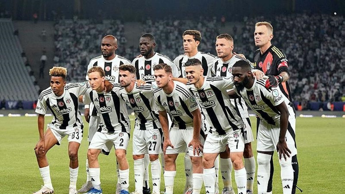 Beşiktaş, Samsunspor deplasmanında! İşte Van Bronckhorst'un ilk 11'i