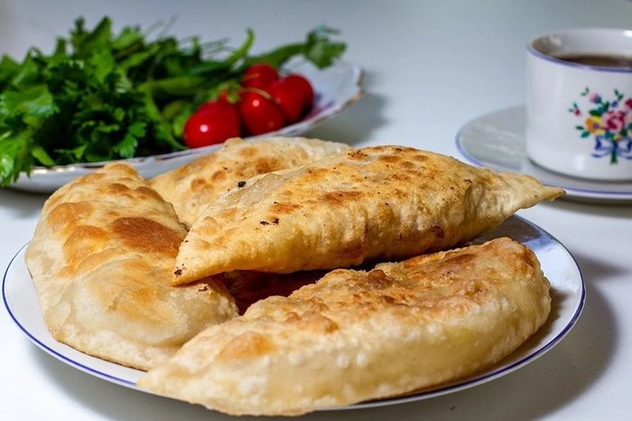 ci-borek-cig-borek-tarifi-yag-cekmeyen-citir-ci-borek-nasil-yapilir-malzemeleri-nelerdir-1700478194006.jpeg