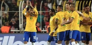 Brazil topple Peru by late winner
