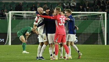 Rapid Wien 1 - 4 Djurgarden (Maç sonucu ÖZET)