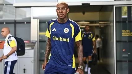 Fenerbahçe kafilesi Lyon'a geldi