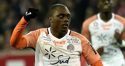 F.Bahçe'de sol beke yeni Carlos!