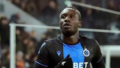 Abartılı bir özgüveni var!