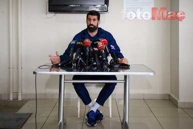Fenerbahçe’den Emre Belözoğlu ve Volkan Demirel’e sürpriz teklif!