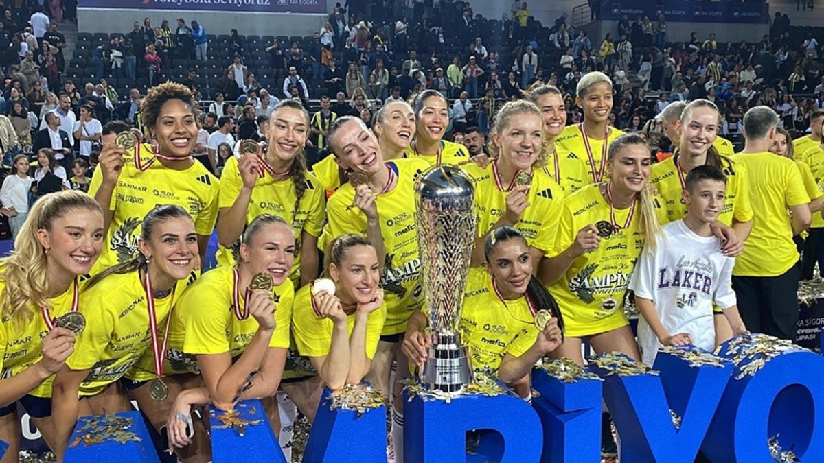 Kupalarla açılış