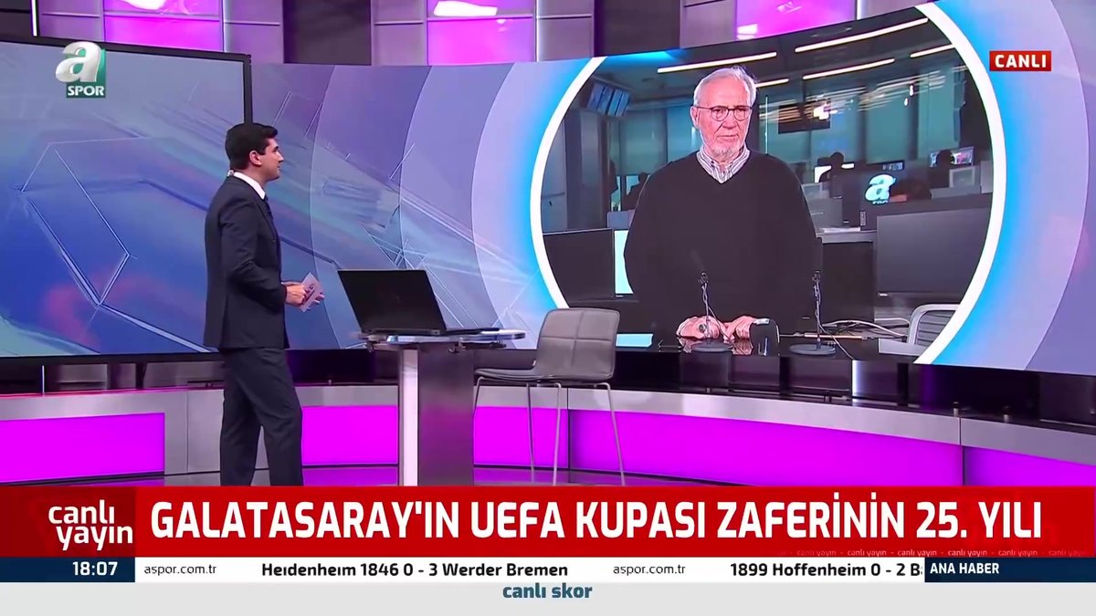 Canlı yayında açıkladı! Galatasaray için flaş 5. yıldız iddiası Canlı yayında açıkladı! Galatasaray için flaş 5. yıldız iddiası