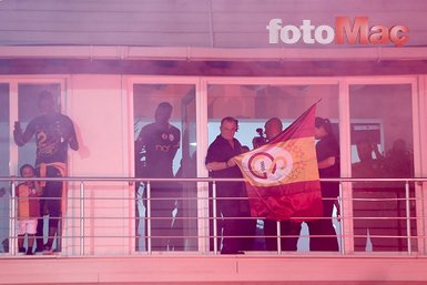 Galatasaray taraftarı ile Denizlispor taraftarı birbirine girdi