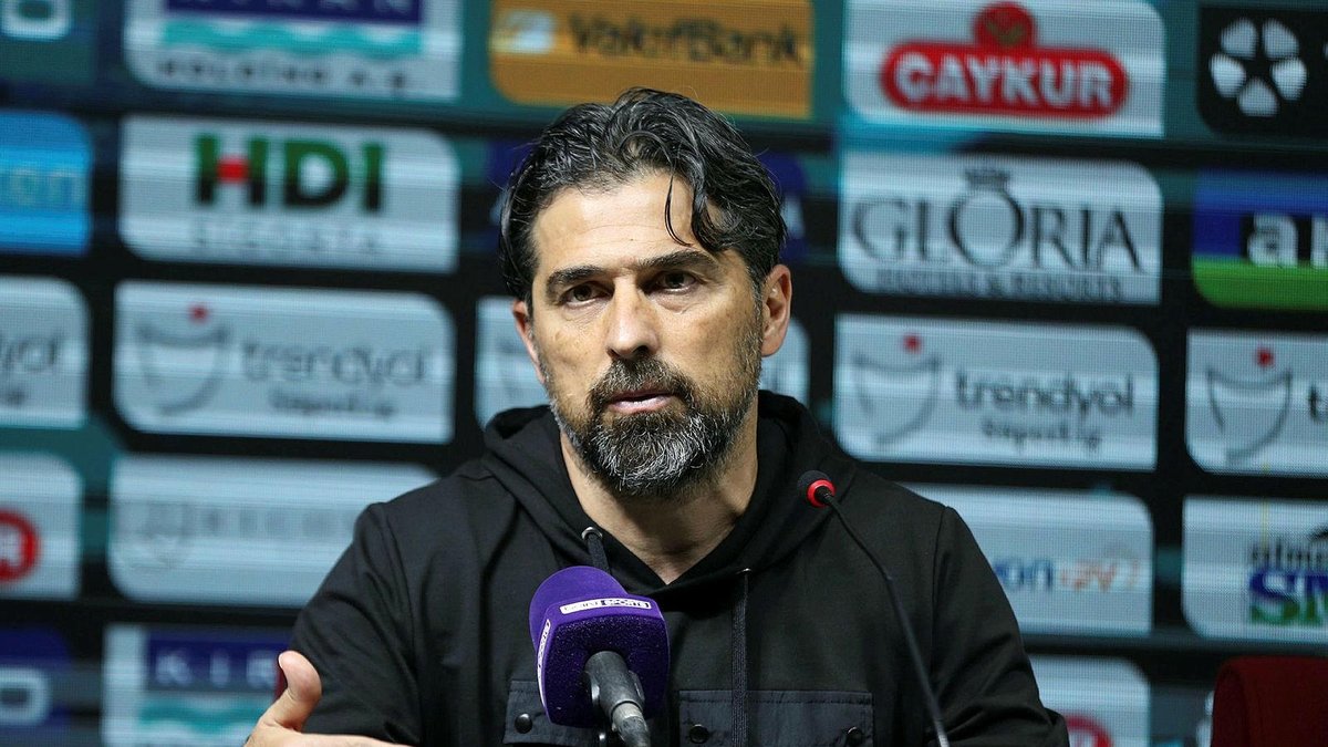 Beşiktaş'tan teklif aldı mı? İlhan Palut...