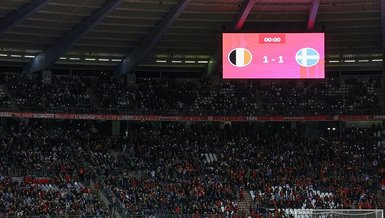 UEFA'dan saygı duruşu kararı!