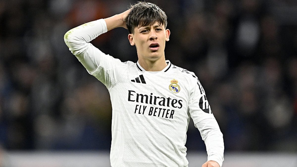 Arda Güler ve Carlo Ancelotti arasında tartışma! İspanyol basını açıkladı Arda Güler ve Carlo Ancelotti arasında tartışma! İspanyol basını açıkladı