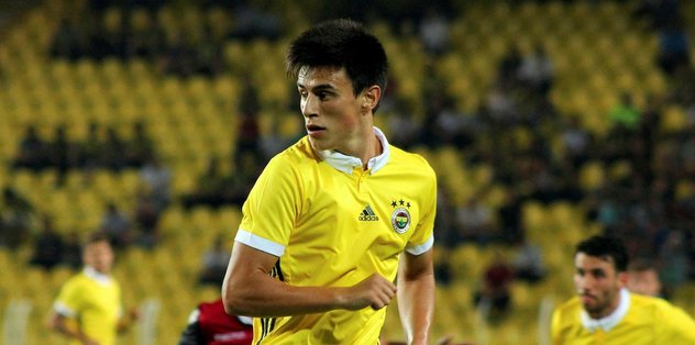 Eljif E Kadro Gozuktu Son Dakika Fenerbahce Haberleri Fotomac