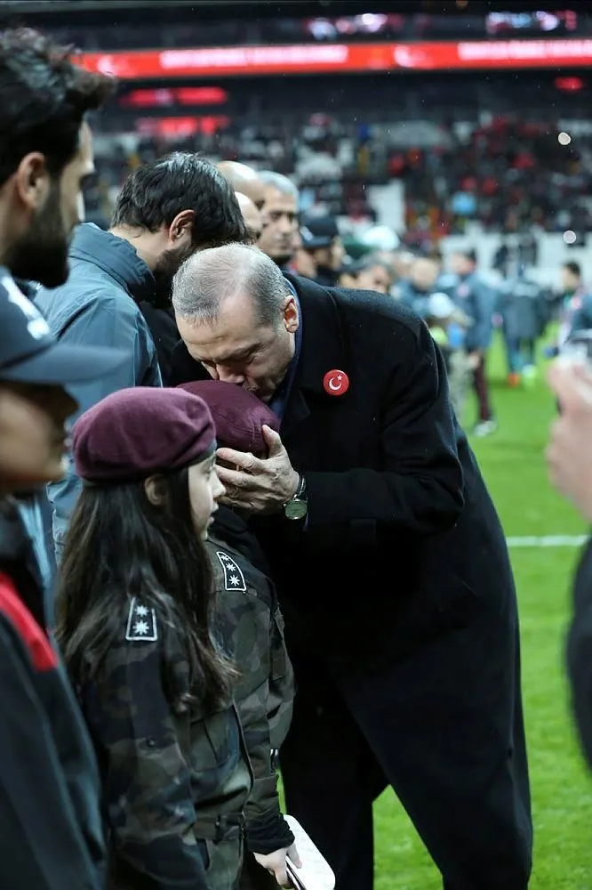 Şehitlere saygı maçında kazanan 'Türkiye' oldu - 2