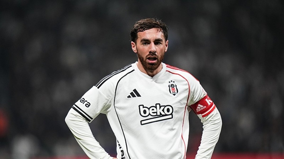 Orkun Kökçü'den flaş transfer kararı! Arne Slot onu çok istiyordu