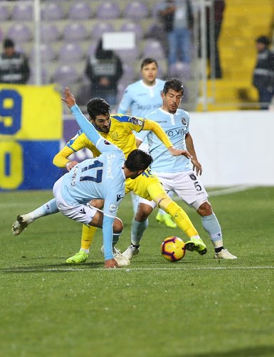 Ankaragücü - Başakşehir maçından kareler