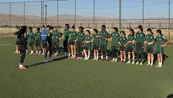 YÜKSEKOVASPOR HAZIR KITA