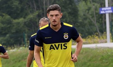 Fenerbahce Den Okan Turp A Profesyonel Imza Son Dakika Fenerbahce Haberleri Fotomac