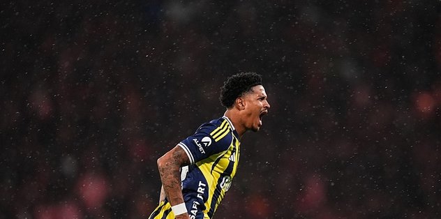 Jayden Oosterwolde bir maç ceza aldı