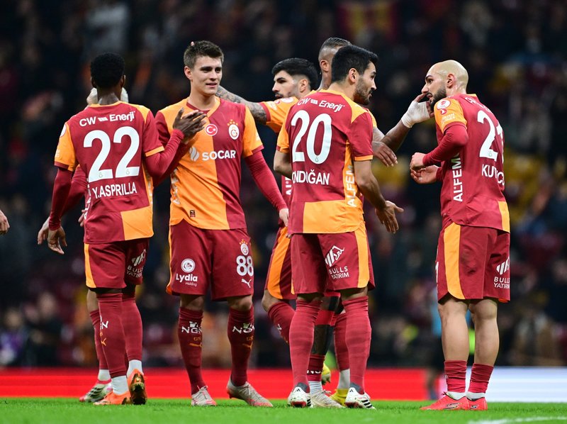 caykur-rizespor-galatasaray-maci-ne-zaman-saat-kacta-ve-hangi-kanalda-1770532028446.jpg