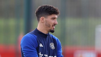 Ten Hag'dan Altay'a güvenoyu!