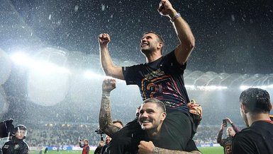 Galatasaray'dan Fenerbahçe'ye tişörtlü gönderme!
