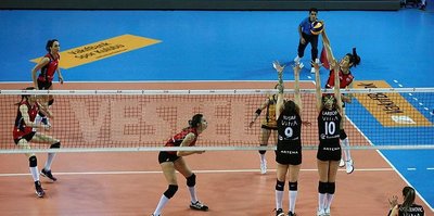 VakıfBank Eczacıbaşı Vitra'yı devirdi!